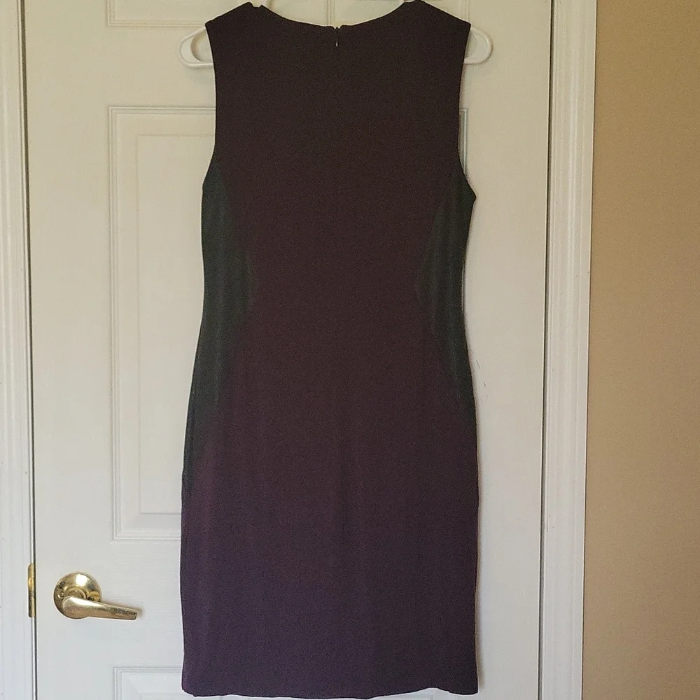 KAREN KANE RAYON BLACK/PURPLE SHEATH DRESS. Large. - Picture 6 of 11